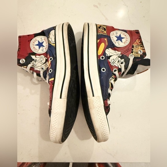 Converse DC Chuck Taylor’s Superman Kids High-Top Sneakers - Black and Red 5 - Picture 2 of 4